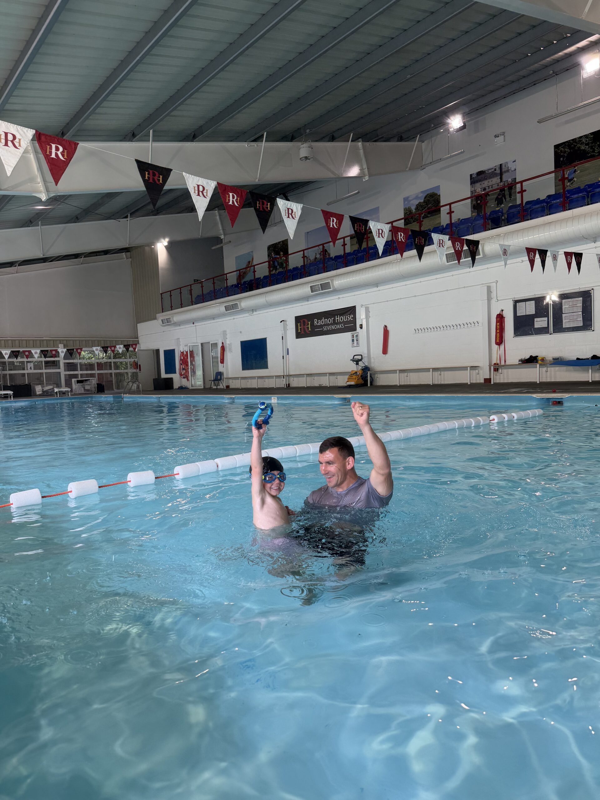pre-school swimming lessons